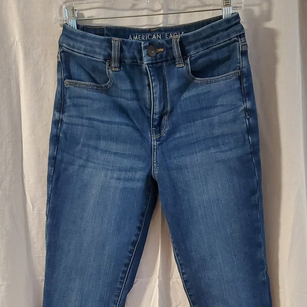 American Eagle Next Level Stretch Jeans size 6 Reg